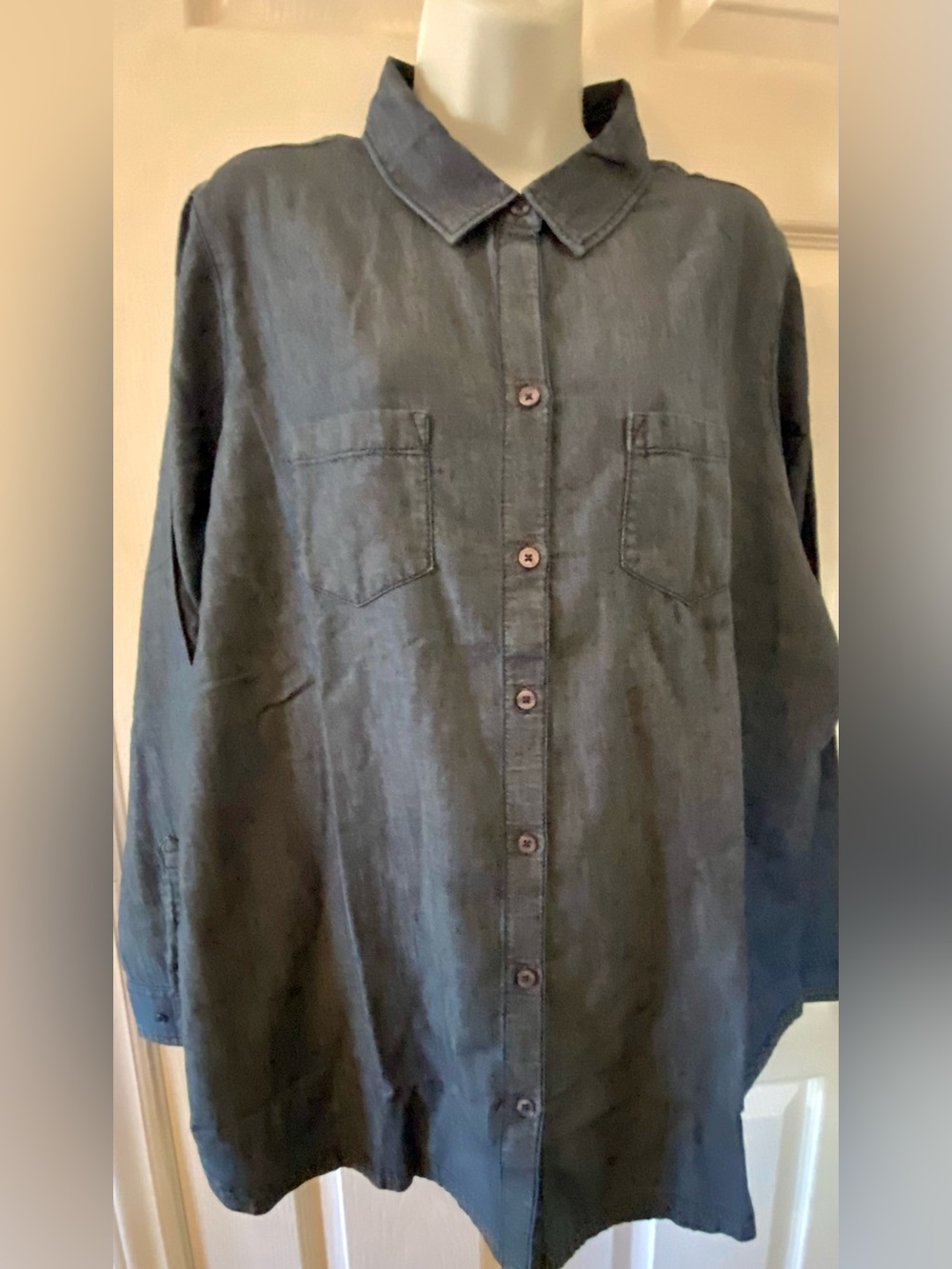 Blue denim chambray Button Down shirt with Relaxed Fit 100% cotton 2x New